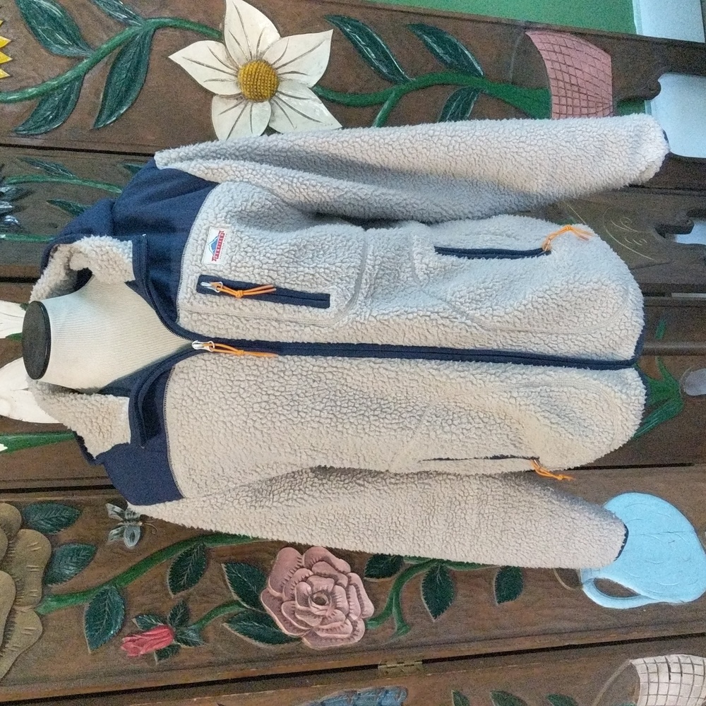 Penfield Faux Sherpa Fleece Tan and Navy Zip Up Jacket Size M